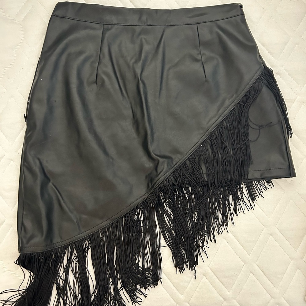 Pleather fridge skirt